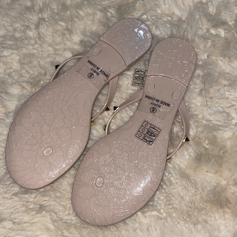 Sandals - Picture 2 of 2